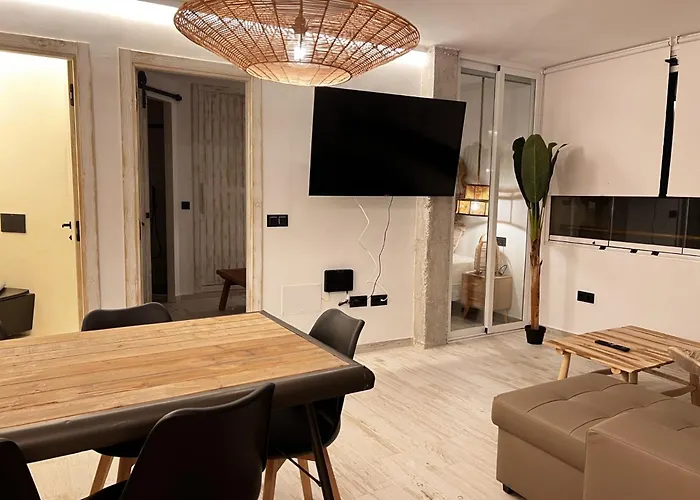 Apartamento El Rocio 2 Dormitorios 2 Banos Y Garaje
