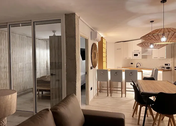 Apartamento El Rocio 2 Dormitorios 2 Banos Y Garaje